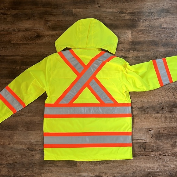 NWT Tough Duck Hi Vis Rain Coat - Picture 7 of 10